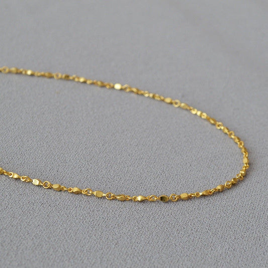 Beautiful Gold Necklace with Unique Style