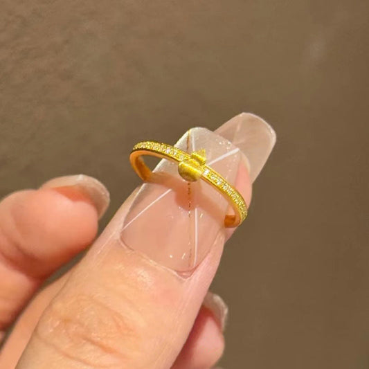 Charming Piece for Any Occasion