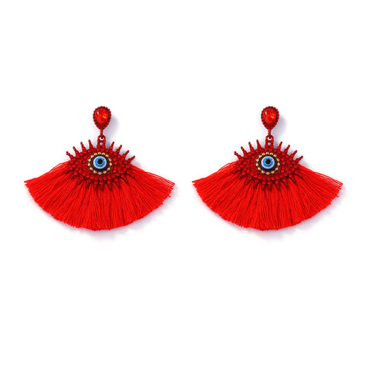 Charming Piece for Any Occasion