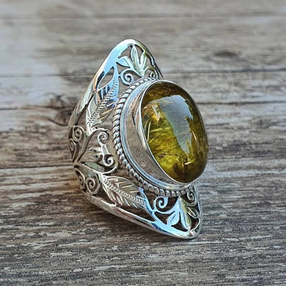 Stunning Ring for Daily Wear