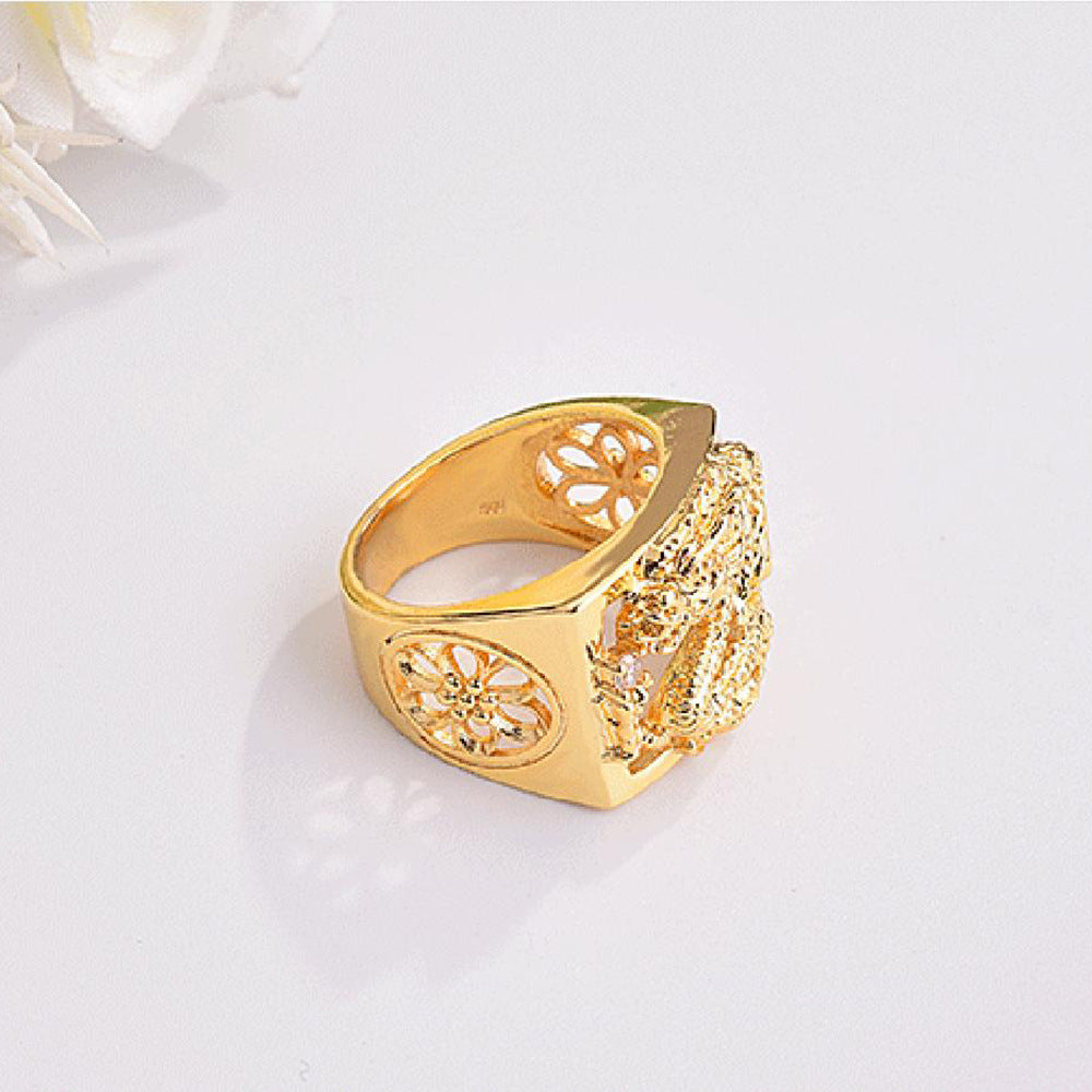 Romantic Gold Ring for Special Moments