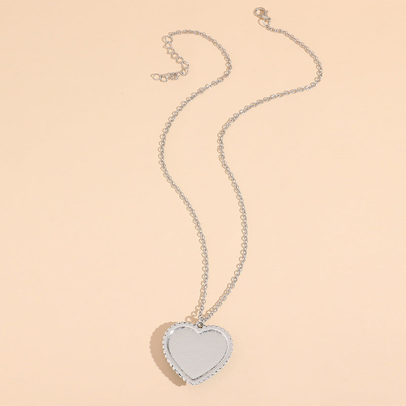 Classic Necklace with Timeless Appeal