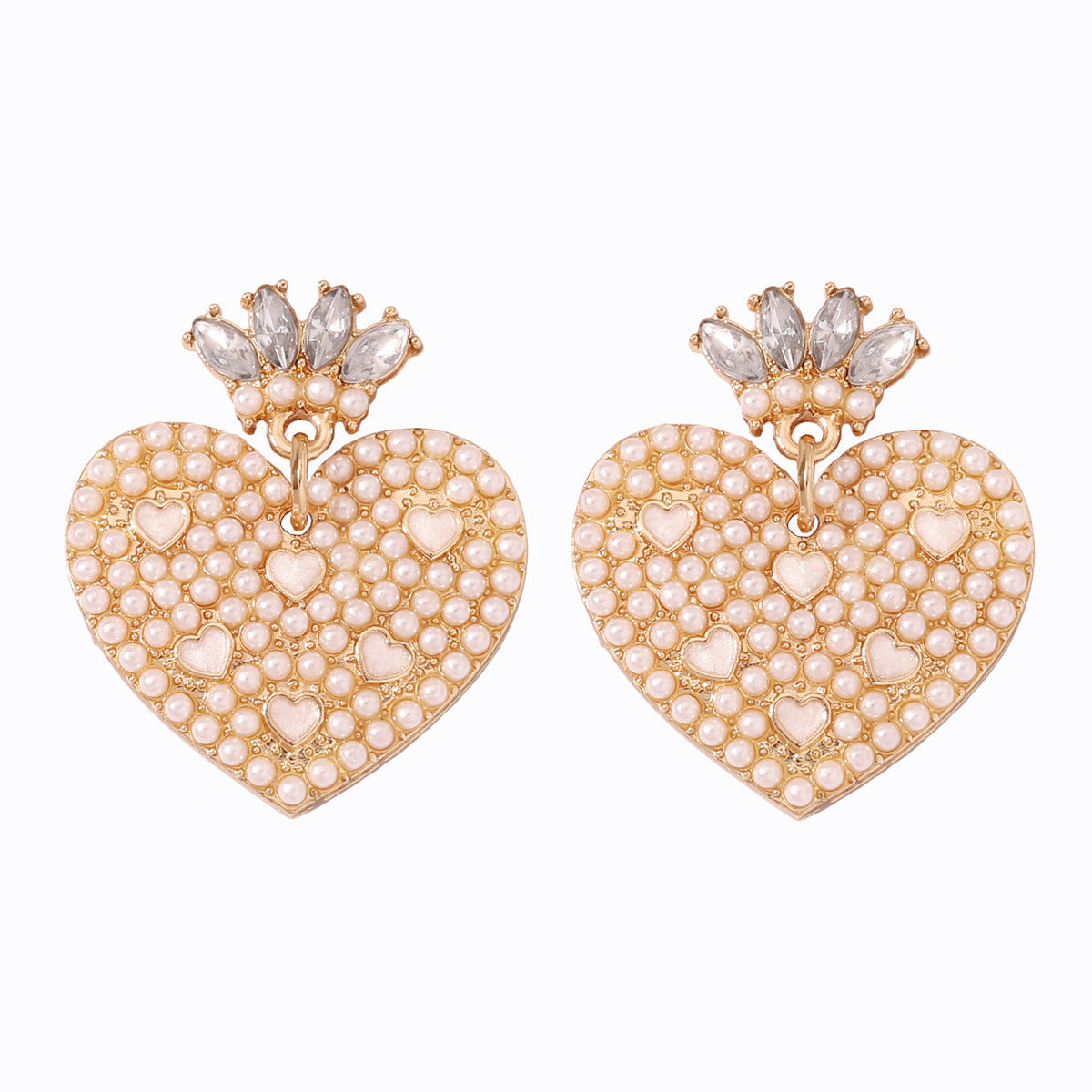 Charming Pearl Earring for Any Occasion