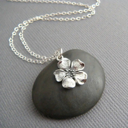 Classic Necklace with Timeless Appeal