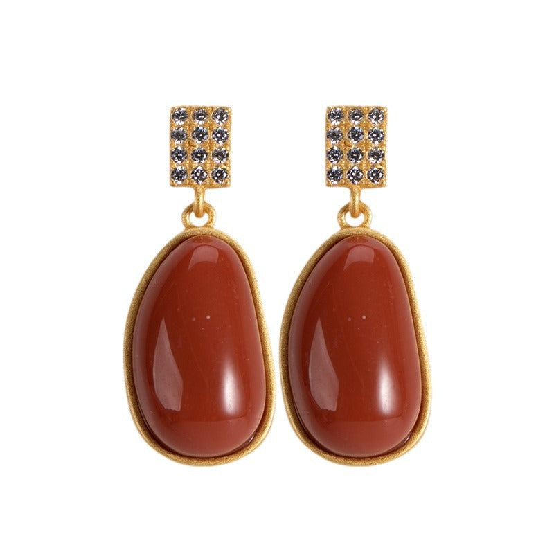 Beautiful Gold Earring with Unique Style