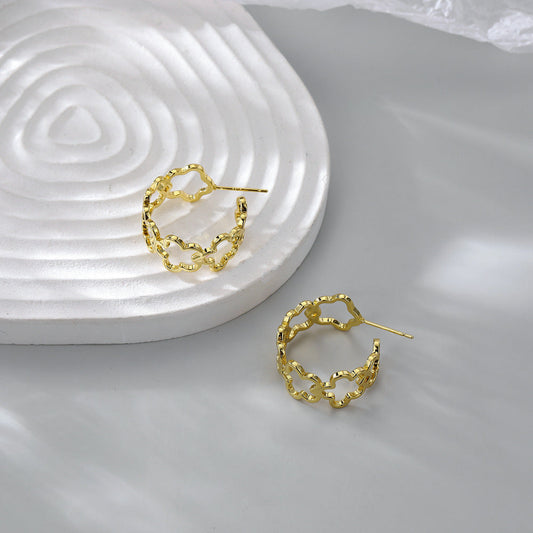 Romantic Earring for Special Moments