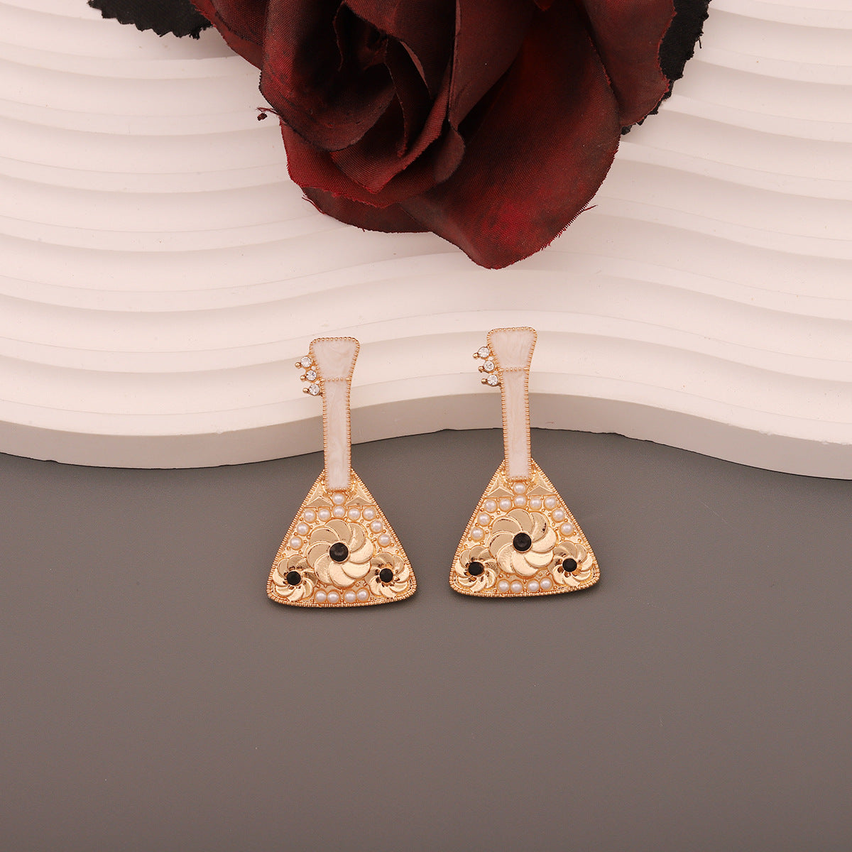 Romantic Earring for Special Moments