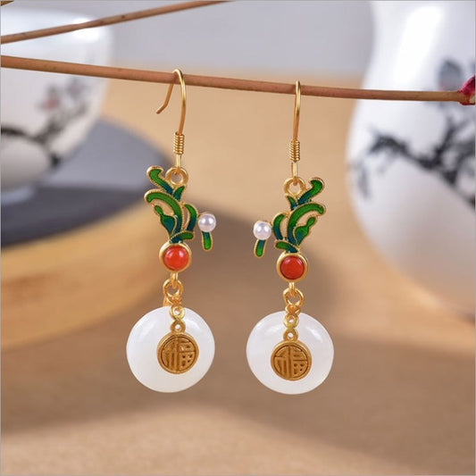 Stunning Gold Earring for Daily Wear