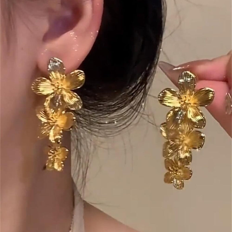 Beautiful Earring with Unique Style