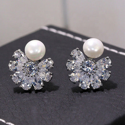 Beautiful Pearl Earring with Unique Style