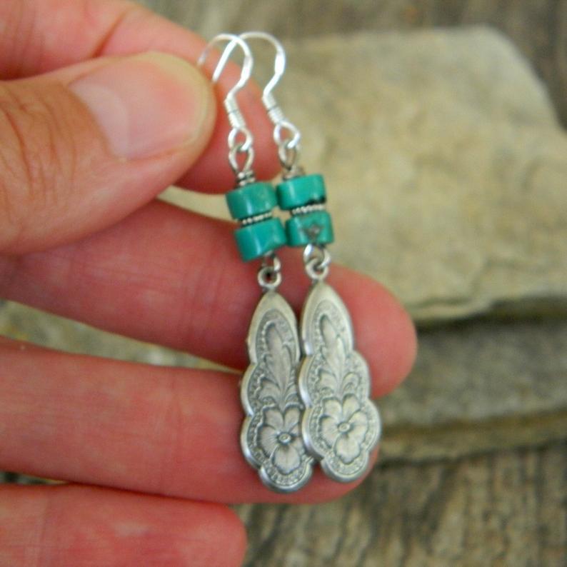 Romantic Earring for Special Moments