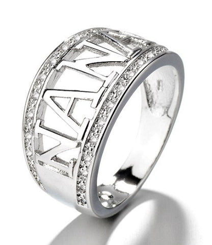Romantic Gold Ring for Special Moments