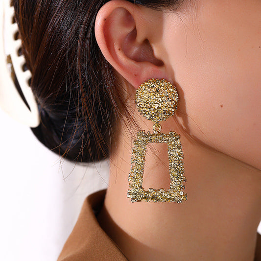 Classic Earring with Timeless Appeal