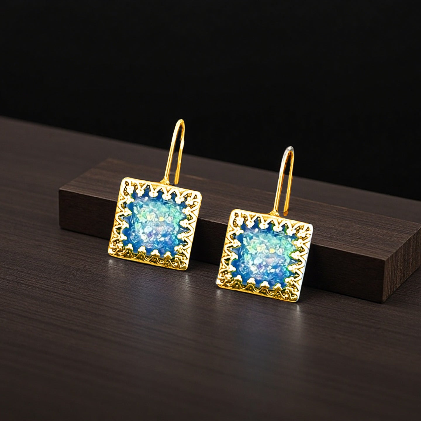 Vintage Handmade Earring