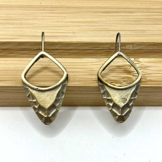 Romantic Earring for Special Moments