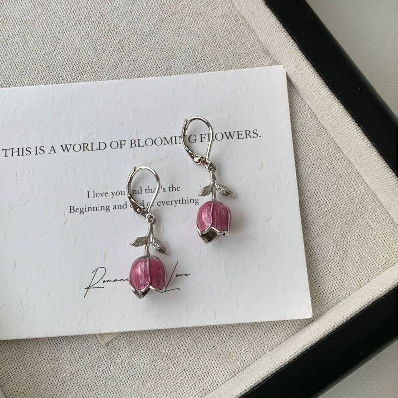Stunning Earring for Daily Wear