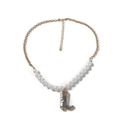 Romantic Pearl Necklace for Special Moments