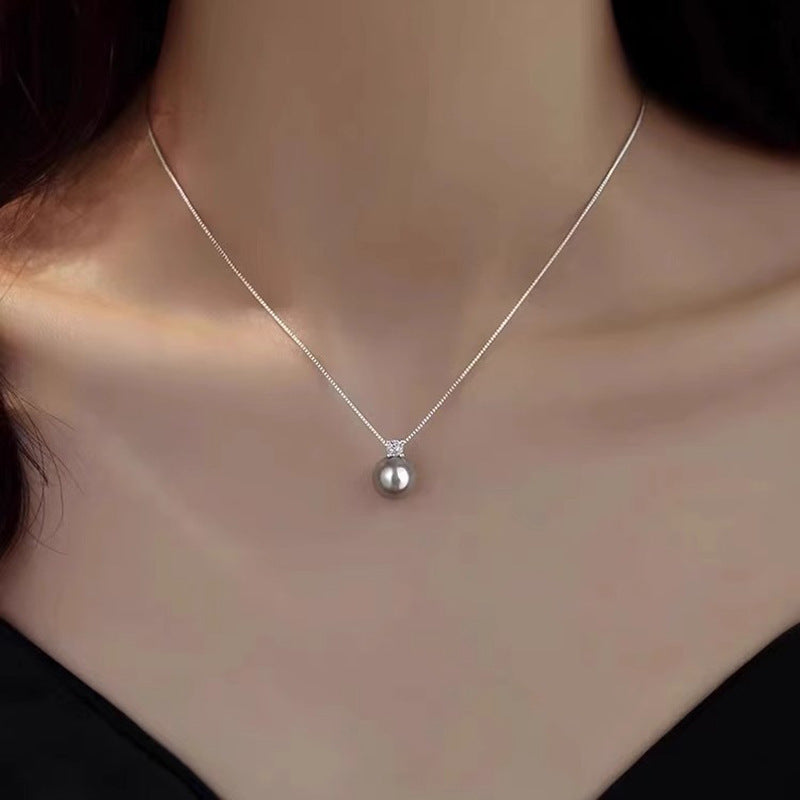 Romantic Pearl Necklace for Special Moments