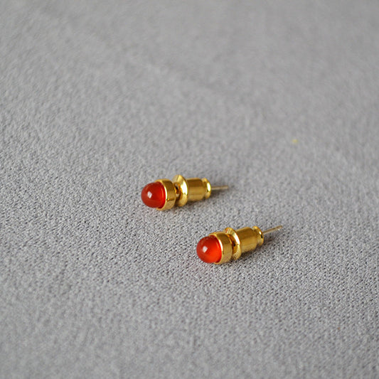 Romantic Gold Earring for Special Moments