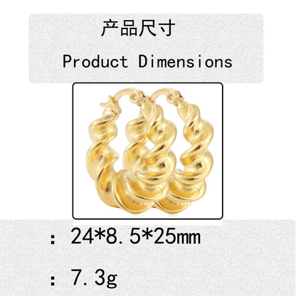 Charming Gold Earring for Any Occasion