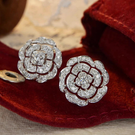 Classic Earring with Timeless Appeal