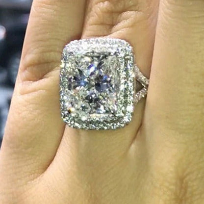Stunning Ring for Daily Wear