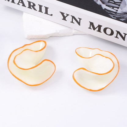 Beautiful Earring with Unique Style