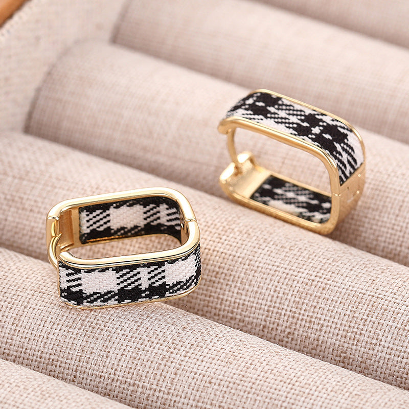 Beautiful Earring with Unique Style