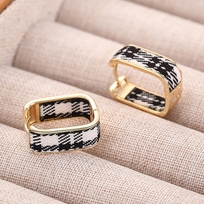 Beautiful Earring with Unique Style