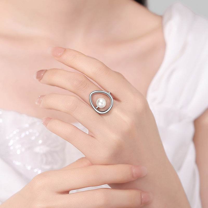 Stunning Pearl Ring for Daily Wear