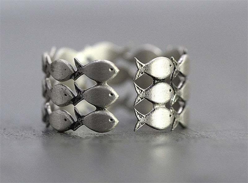 Beautiful Gold Ring with Unique Style