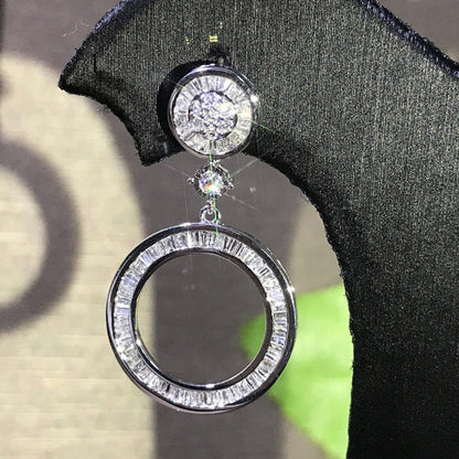 Classic Earring with Timeless Appeal