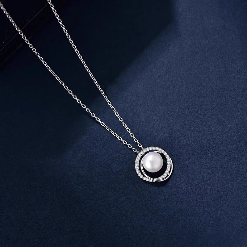 Romantic Pearl Necklace for Special Moments
