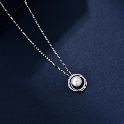 Romantic Pearl Necklace for Special Moments