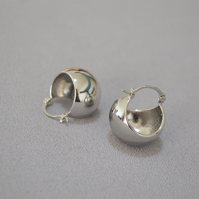 Stunning Gold Earring for Daily Wear
