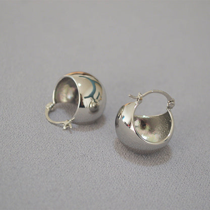 Stunning Gold Earring for Daily Wear