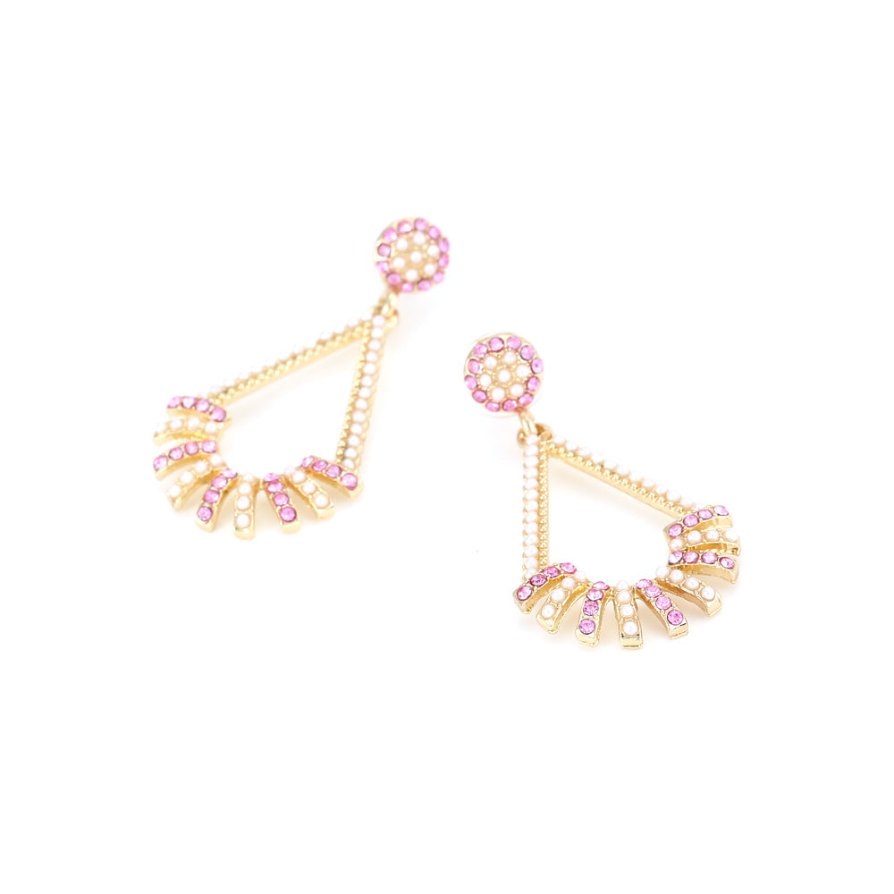 Classic Pearl Earring with Timeless Appeal