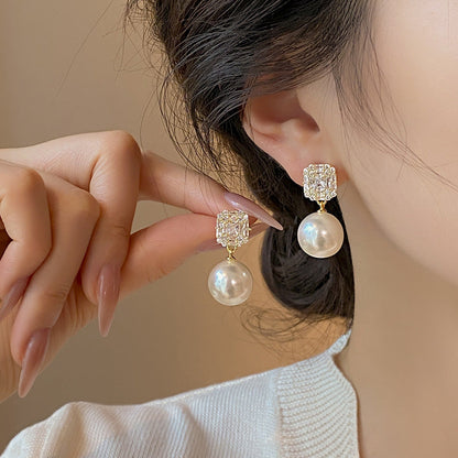 Vintage Handmade Pearl Earring