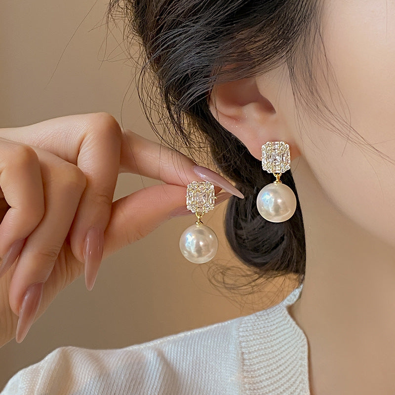 Vintage Handmade Pearl Earring