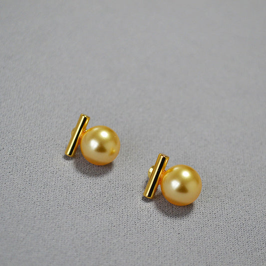 Beautiful Silver Earring with Unique Style