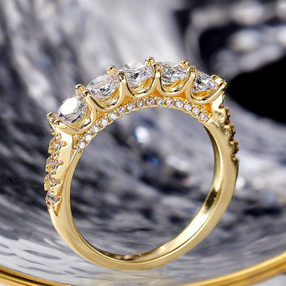 Beautiful Gold Bracelet with Unique Style