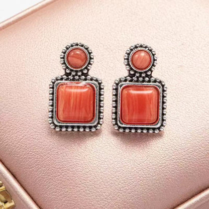 Classic Earring with Timeless Appeal