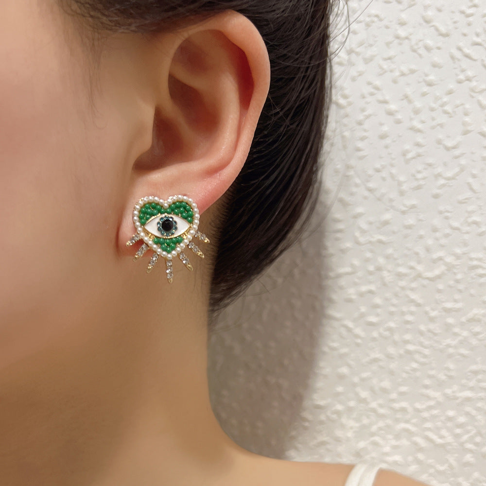 Romantic Pearl Earring for Special Moments