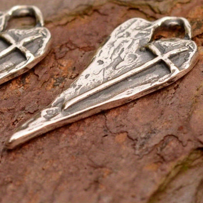 Charming Silver Necklace for Any Occasion