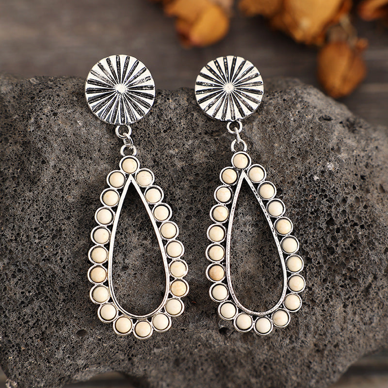 Elegant Earring for Every Occasion