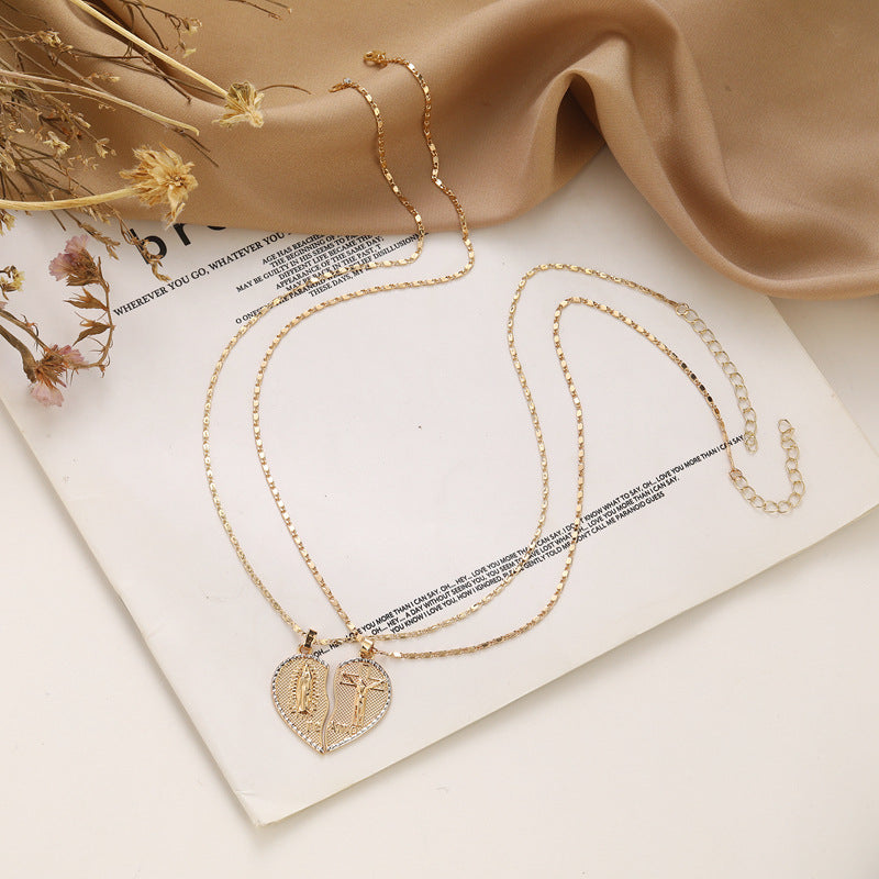 Beautiful Gold Pendant with Unique Style