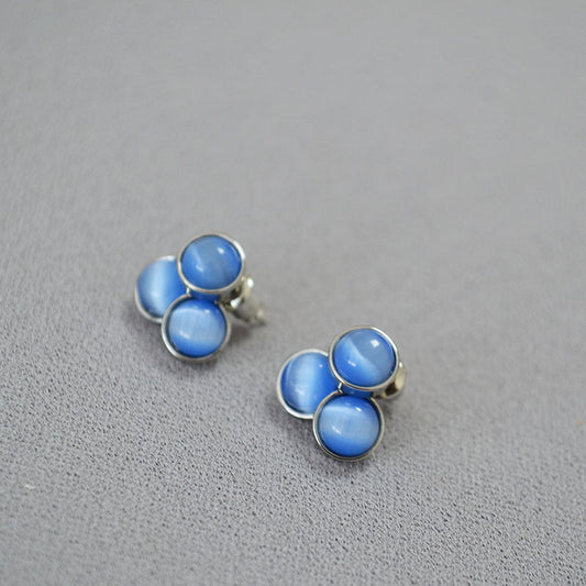 Romantic Gold Earring for Special Moments