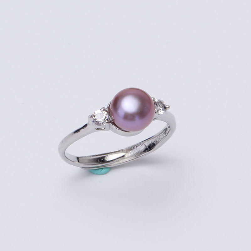 Classic Pearl Ring with Timeless Appeal