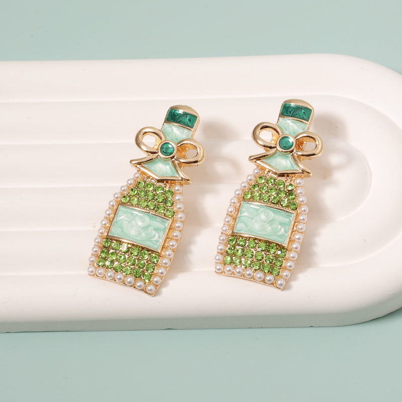 Stunning Pearl Earring for Daily Wear