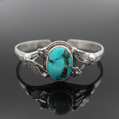 Beautiful Bracelet with Unique Style